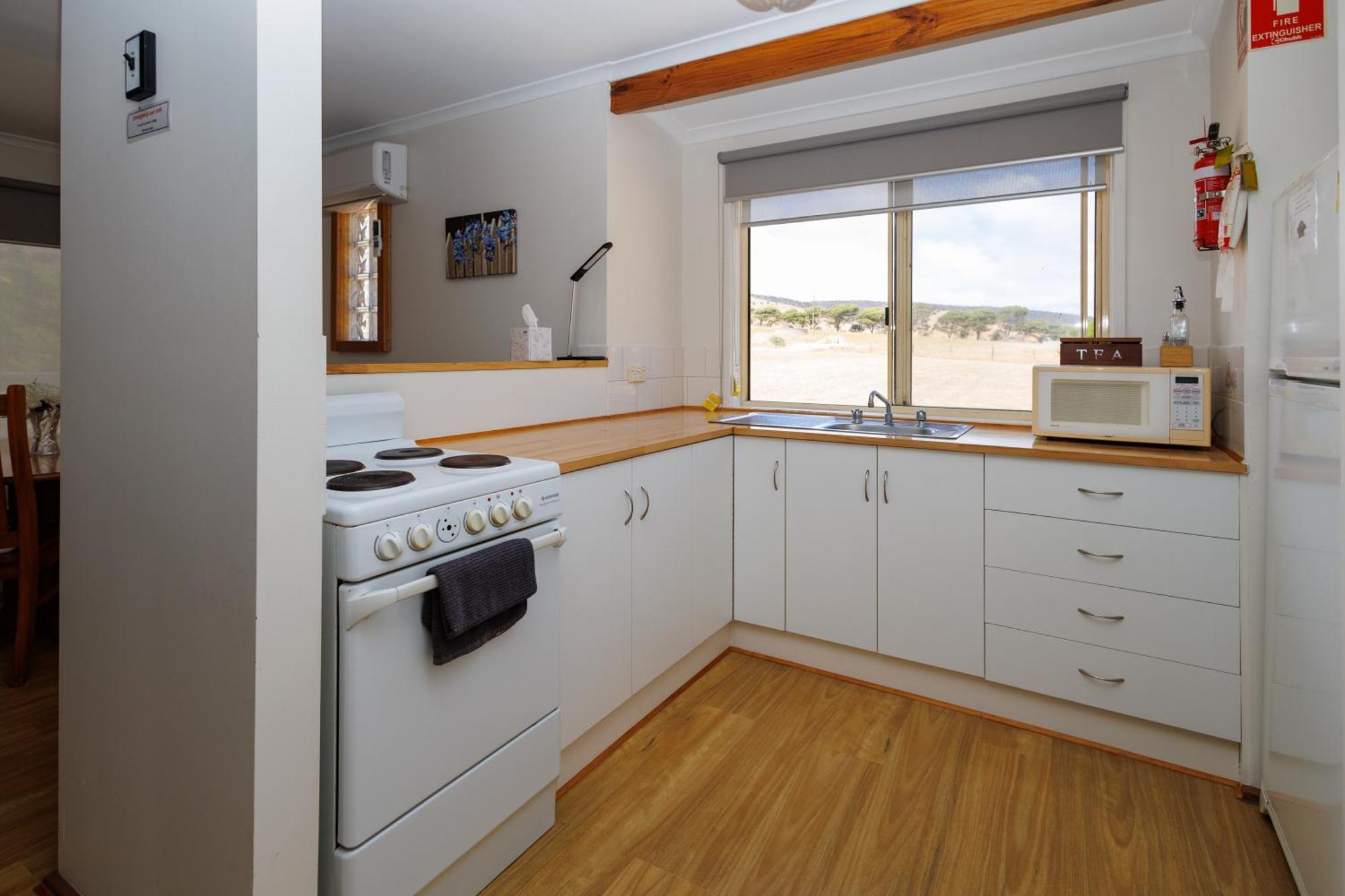 Big4 Cape Jervis Accommodation & Caravan Park Екстериор снимка